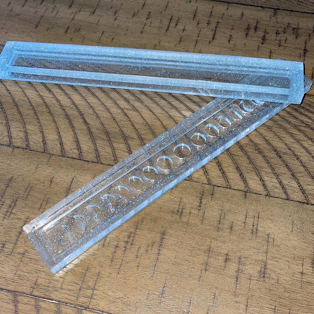 Incense storage or jewelry storage